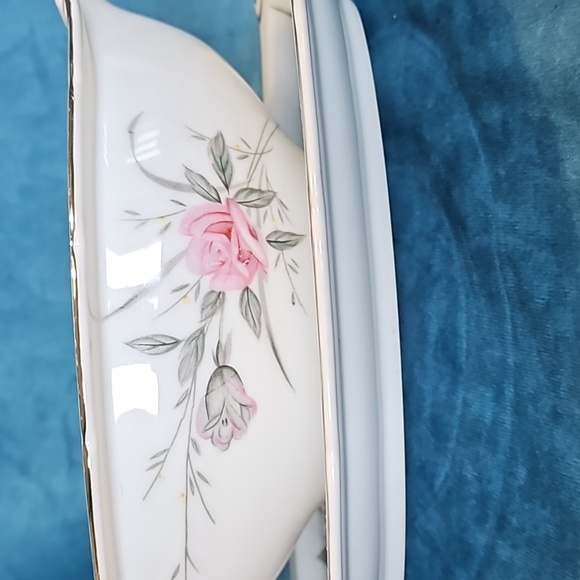 Vintage Gravy Boat, 1960 Dinnerware, Floral Gravy Server, Fine China, Japanese - Picture 3 of 10